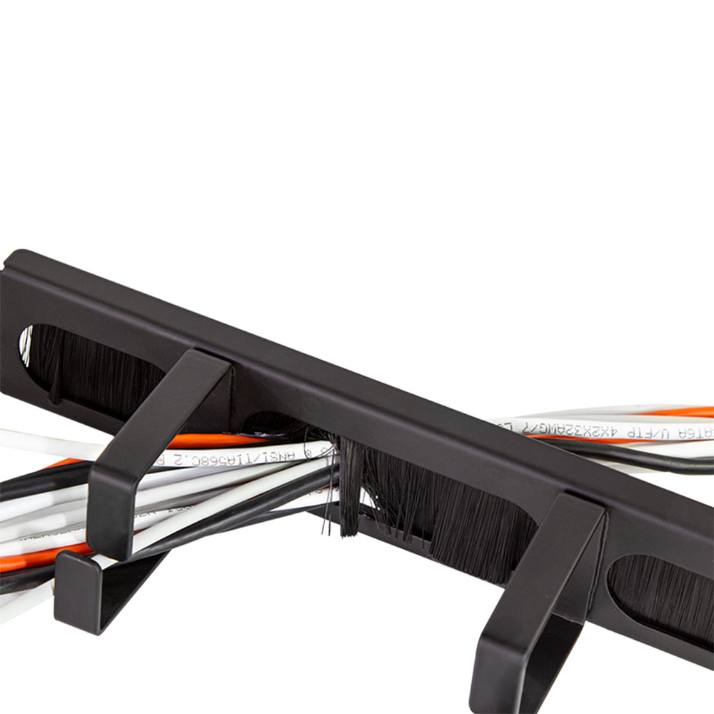 Pribor za ormare servera LogiLink LogiLink 19 cable management bar with 4 metal brackets and brush strip, black, OR106B